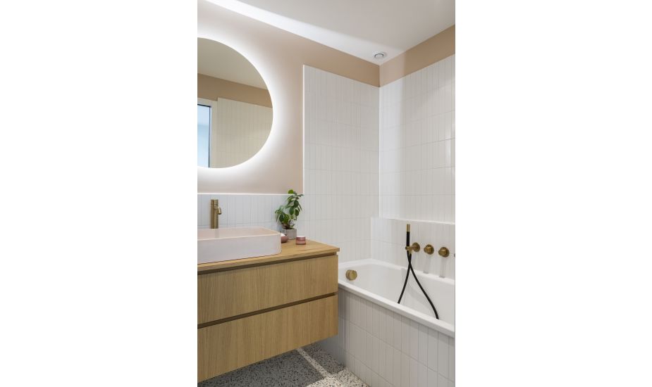 2025-11/plg-camille-hermand-montmartre-6073